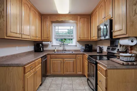 750 Windrush Loop, Chattanooga, TN 37421 photo 19