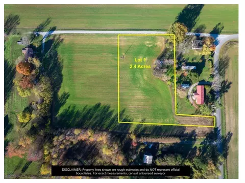 1 Yellow Branch Rd, Decherd, TN 37324