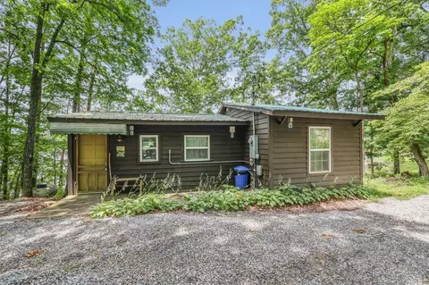 186 Lake Vw, Pikeville, TN 37367