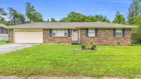 929 Kenny Way, Hixson, TN 37343