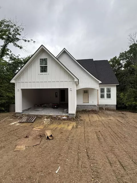 2535 Leaning Tree Ln, Red Bank, TN 37415