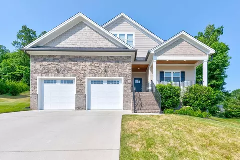 9228 Sir Charles Ct, Harrison, TN 37341