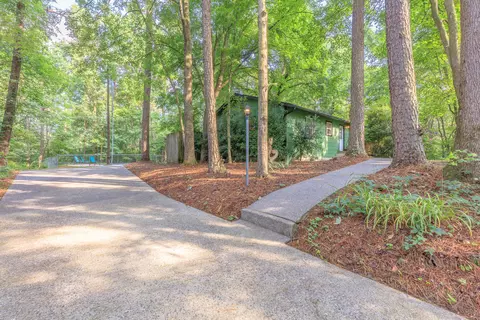4934 N Jimmy Dr, Rocky Face, GA 30740