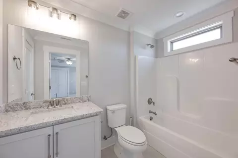 Bath - 10619 Kavya Ln, Apison, TN 37302 photo 6 of 7