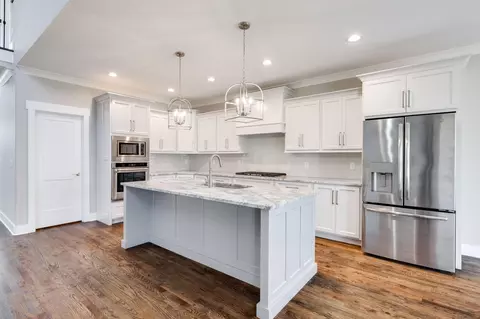 Kitchen - 10619 Kavya Ln, Apison, TN 37302 photo 4 of 5