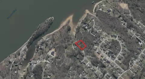 9017 Rocky Point Rd, Soddy Daisy, TN 37379