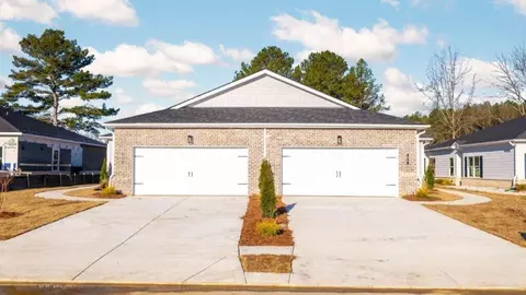 84 Arlington Drive Dr, Chickamauga, GA 30707