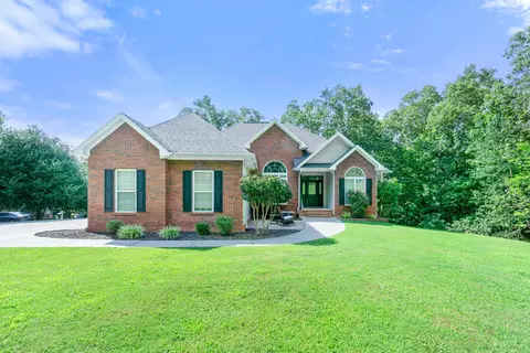 205 N Ridge Dr, Lafayette, GA 30728