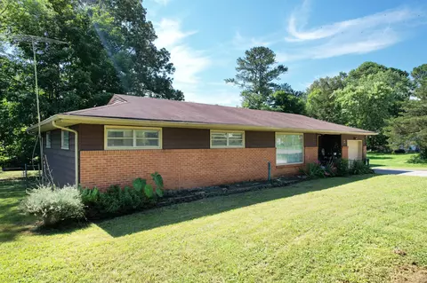 1729 Westland Dr SW, Cleveland, TN 37311