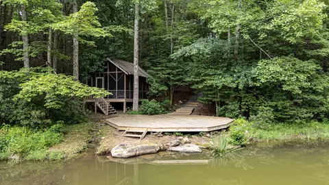 2616 Boston Branch Cir, Signal Mountain, TN 37377