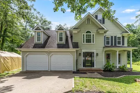 2416 Mourning Dove Ln, Signal Mountain, TN 37377