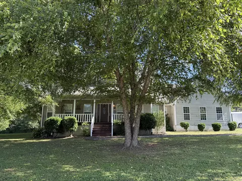 159 Beaver Dr, Trenton, GA 30752