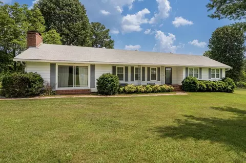 150 Bradford Dr, Summerville, GA 30747