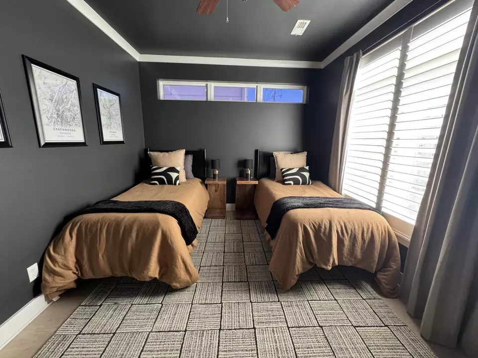 Bedroom - 1493 Sinclair Ave, Chattanooga, TN 37408 photo 3 of 5