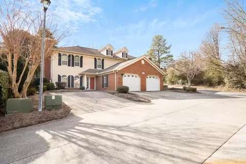 601 Black Oak Dr #118, Dalton, GA 30721