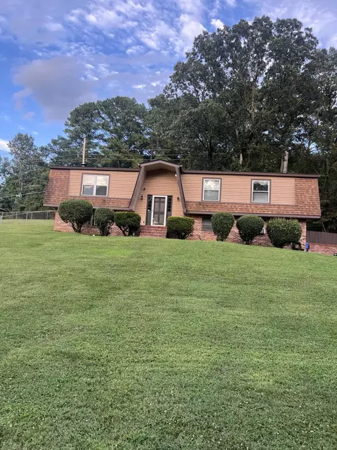 2288 Edgmon Forest Ln, Chattanooga, TN 37421
