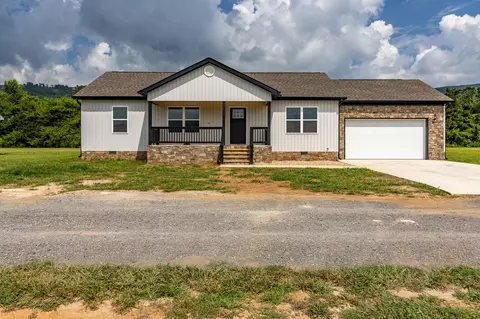 108 Galloway Airport Rd, Dunlap, TN 37327