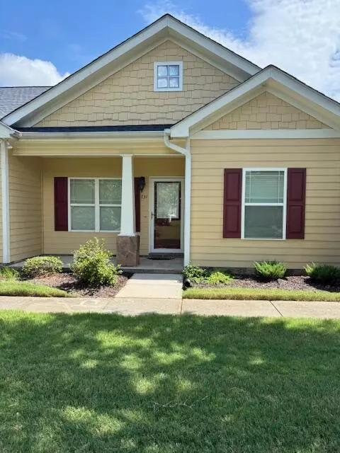 731 Callaway Ct, Chattanooga, TN 37421