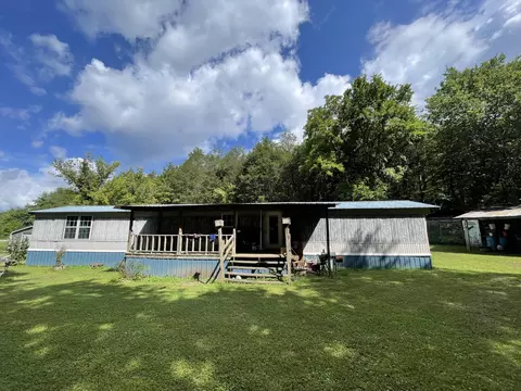3406 Lowes Gap Rd, Pikeville, TN 37367
