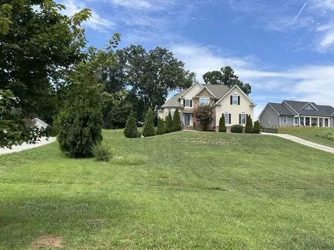 514 Willow Creek Cv NE, Cleveland, TN 37323