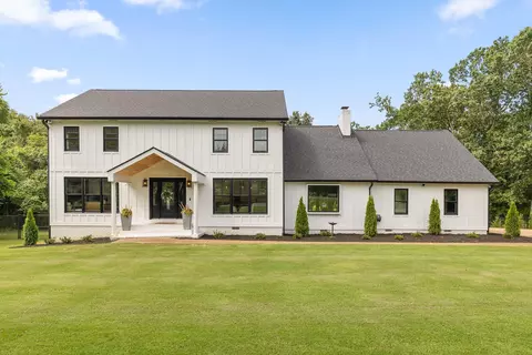 9220 Hopi Trl, Ooltewah, TN 37363