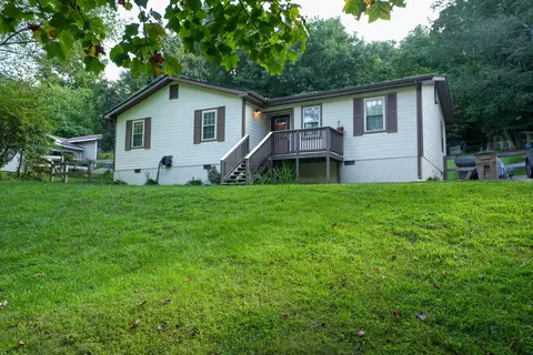 5059 Stewart Rd, Tunnel Hill, GA 30755