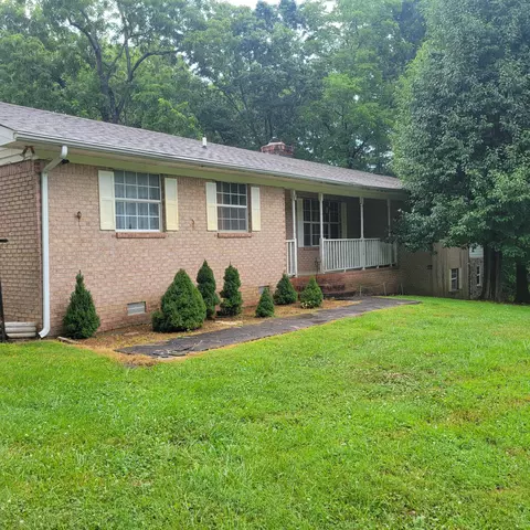 707 Brayton Rd, Graysville, TN 37338