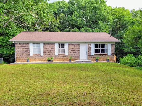 5155 Gold Pointe Dr, Cleveland, TN 37312