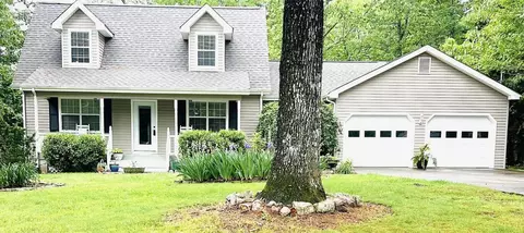 481 Lennox Way, Rocky Face, GA 30740