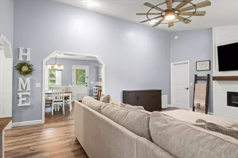 480 Van Dell Dr, Rock Spring, GA 30739 photo 4