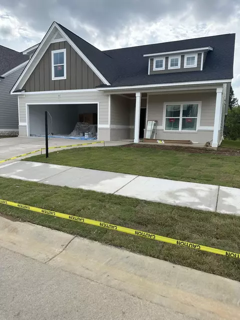 1045 Silverpine Dr, Chattanooga, TN 37421