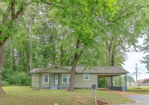 4202 Davis Ln, Chattanooga, TN 37416
