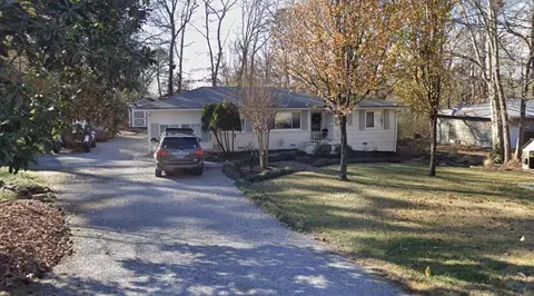 211 Timberlinks Dr, Signal Mountain, TN 37377