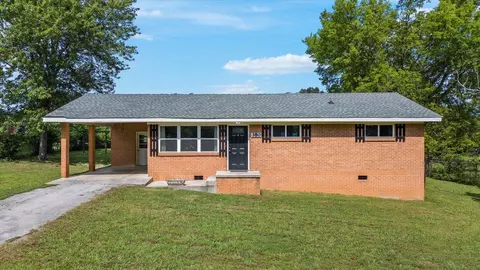 380 Overlook Dr, Whitwell, TN 37397