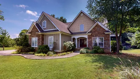 355 Leatha Ln NW, Cleveland, TN 37312