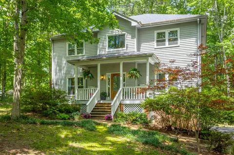 2633 Laurel Creek Dr, Signal Mountain, TN 37377