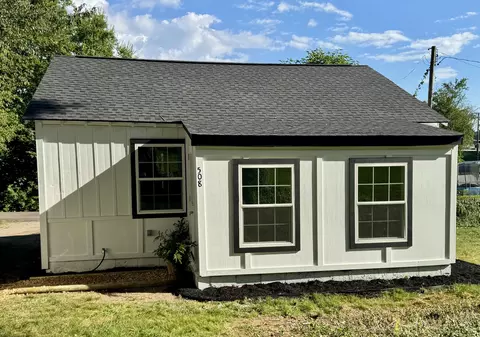 508 W College St, Athens, TN 37303