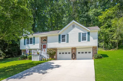 394 Stanley Dr, Ringgold, GA 30736