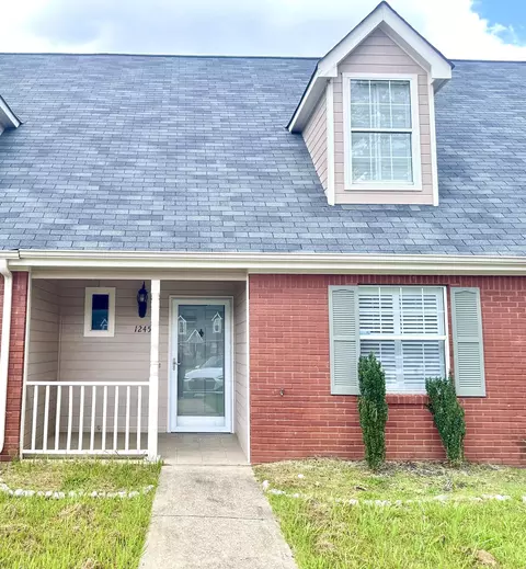 1245 Lenny Ln, Chattanooga, TN 37421