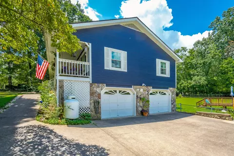 Exterior - 9805 Pearson Rd, Harrison, TN 37341 photo 2 of 22