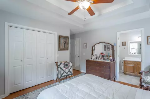 Bedroom - 9805 Pearson Rd, Harrison, TN 37341 photo 5 of 6