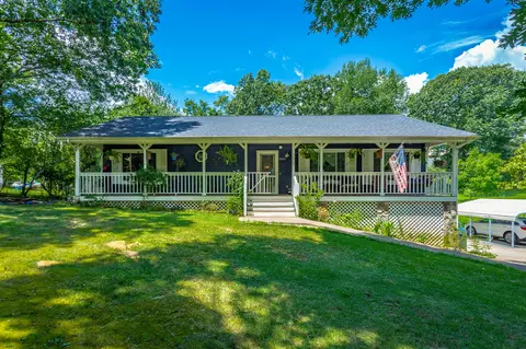 9805 Pearson Rd, Harrison, TN 37341