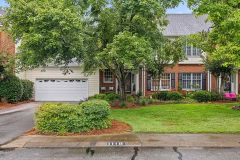 1118 Constitution Dr, Chattanooga, TN 37405