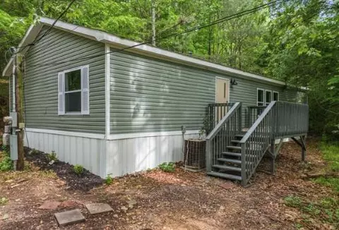 4817 Howardsville Rd, Apison, TN 37302