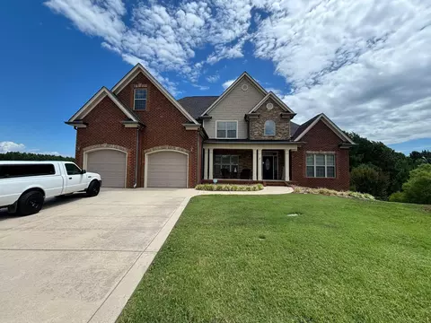 1708 Criswell Ct, Soddy Daisy, TN 37379