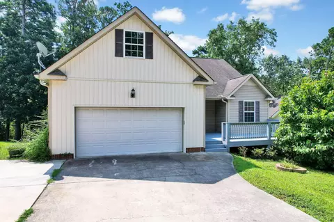 1818 Millard Rd, Soddy Daisy, TN 37379