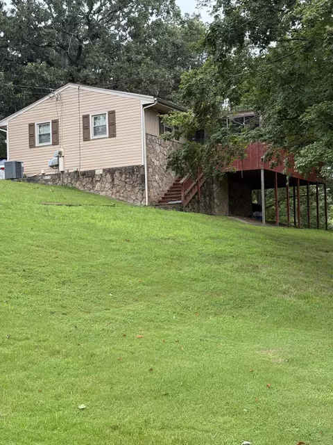 3811 Altamira Dr, Chattanooga, TN 37412