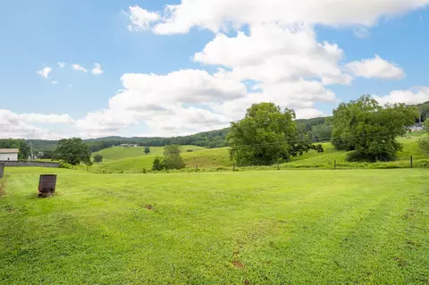 Exterior - 9508 Pearson Rd, Harrison, TN 37341 photo 9 of 10