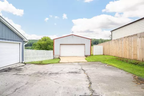 Exterior - 9508 Pearson Rd, Harrison, TN 37341 photo 3 of 10