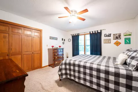 Bedroom - 9508 Pearson Rd, Harrison, TN 37341 photo 1 of 5